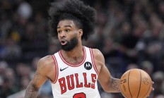 开云体育APP下载-包含EG横扫V5，Oner三分雨点燃全场的词条