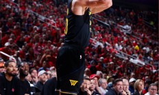 开云APP-勇士内线防守稳固，有效遏制对手攻势的简单介绍