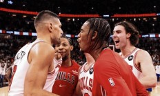 开云体育官方网站-雷霆逆转四川队，武切维奇扛起全队的简单介绍