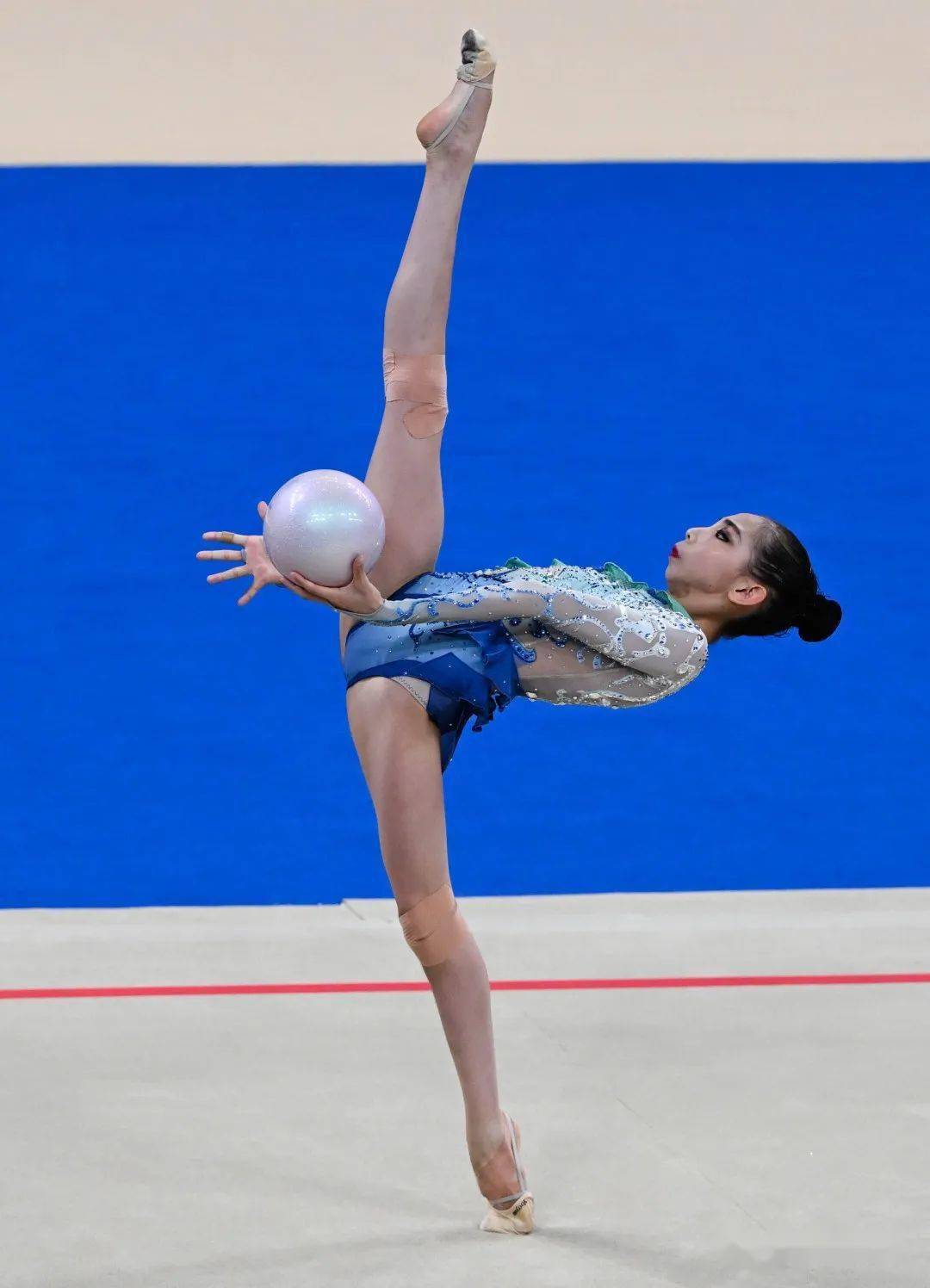 荷兰女运动员斩获游泳铜牌，再创佳绩的简单介绍