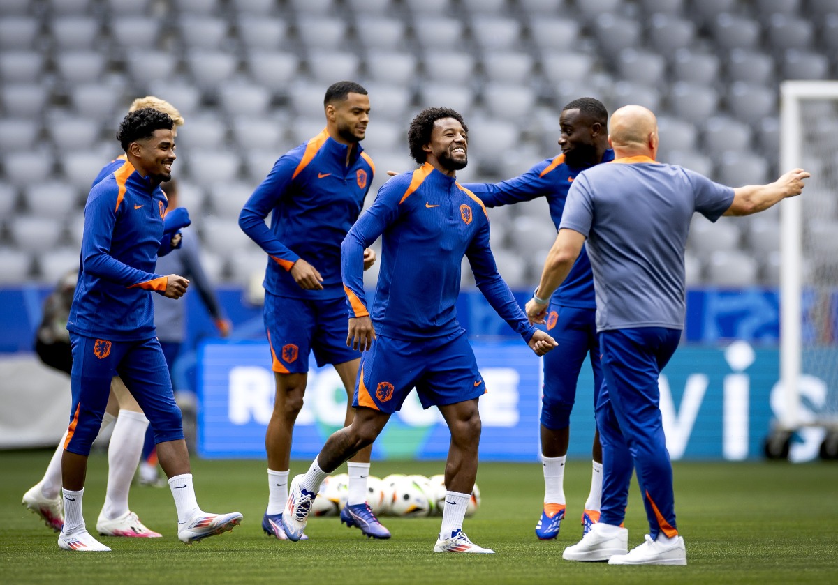 欧预赛比赛荷兰实现惊艳逆转,晋级前景一片光明!的简单介绍 欧预赛比赛荷兰实现惊艳逆转,晋级前景一片光明!的简单介绍