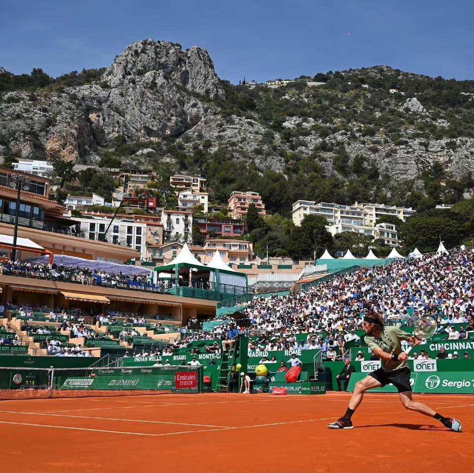 包含戴维斯杯翻盘美网，西西帕斯点燃赛场的词条