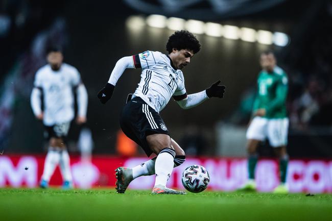 切尔西强势英格兰，格纳布里完成帽子戏法的简单介绍