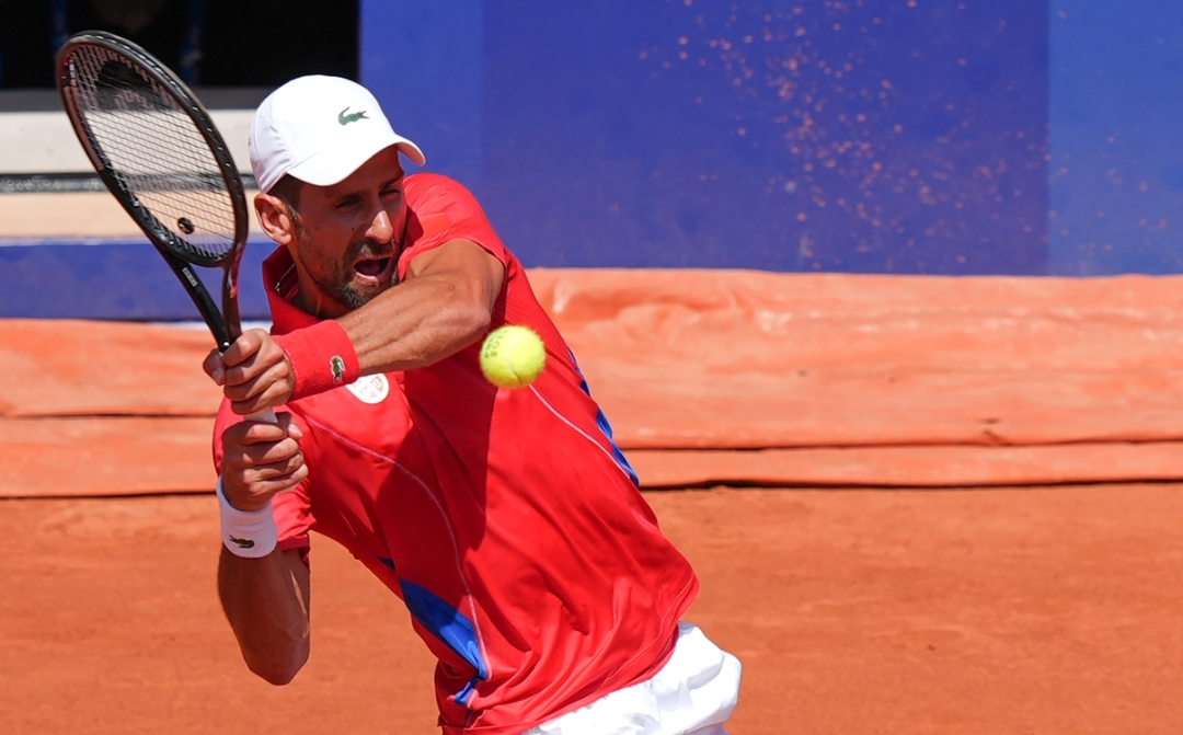 世界网球队完胜法国网球队，纳达尔绝境逆转的简单介绍