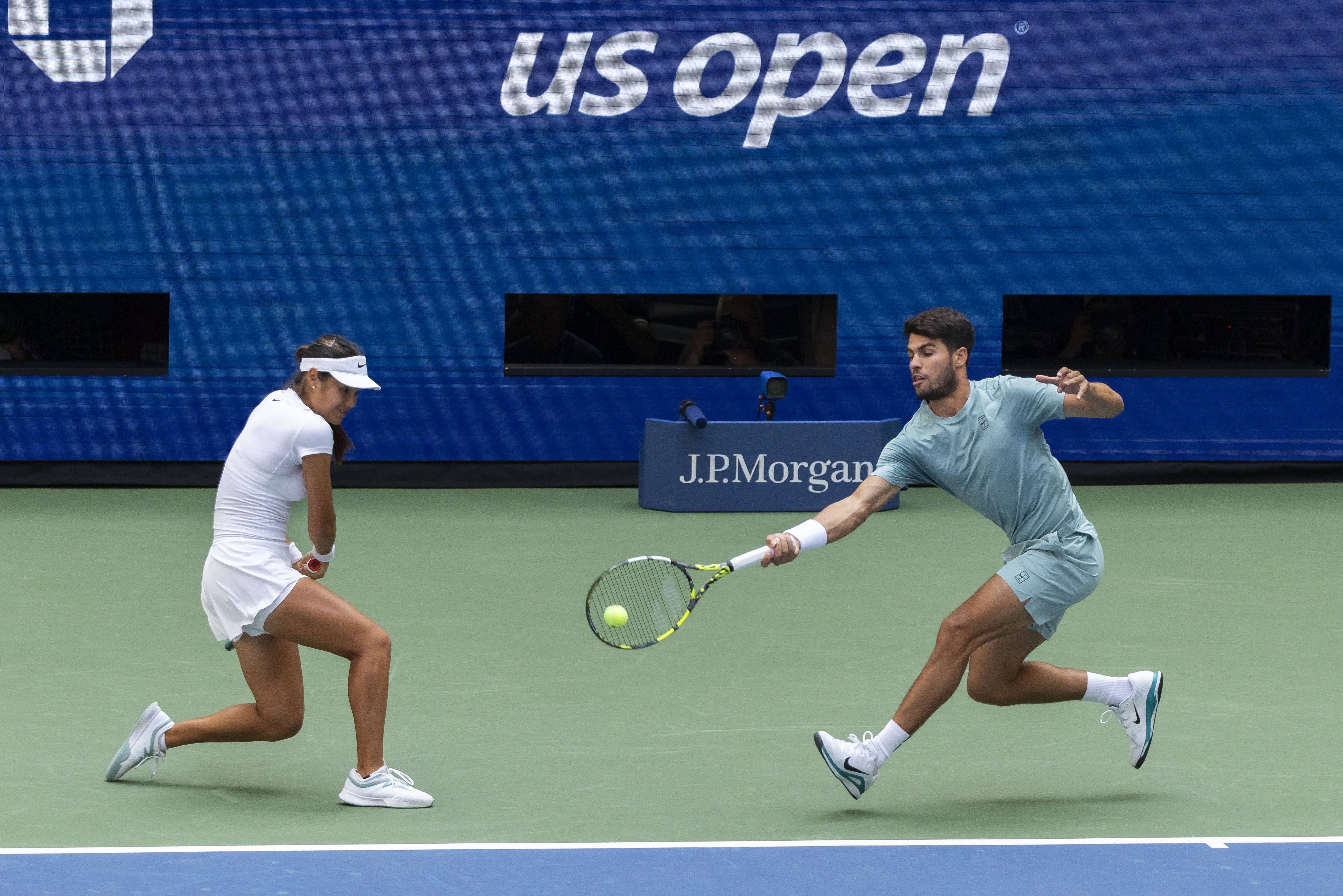 意大利网球队碾压美国网球队，穆雷关键制胜的简单介绍