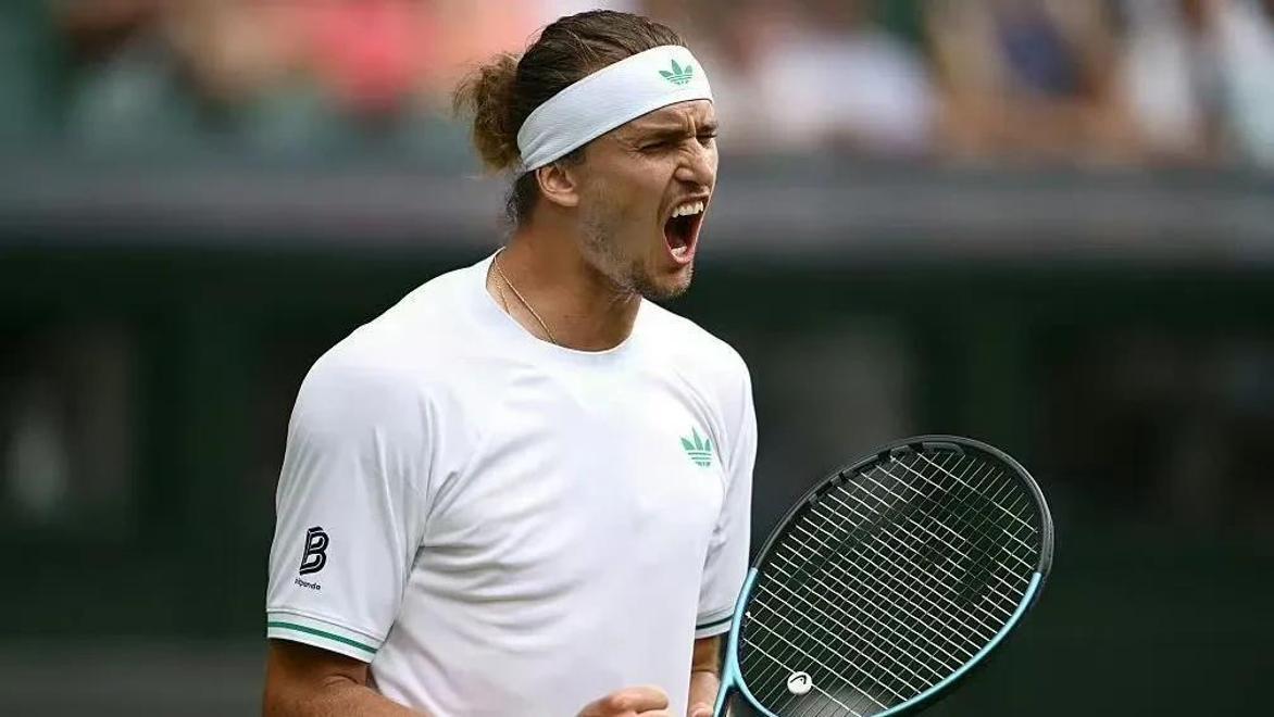 温网力克美网，兹维列夫扛起全队