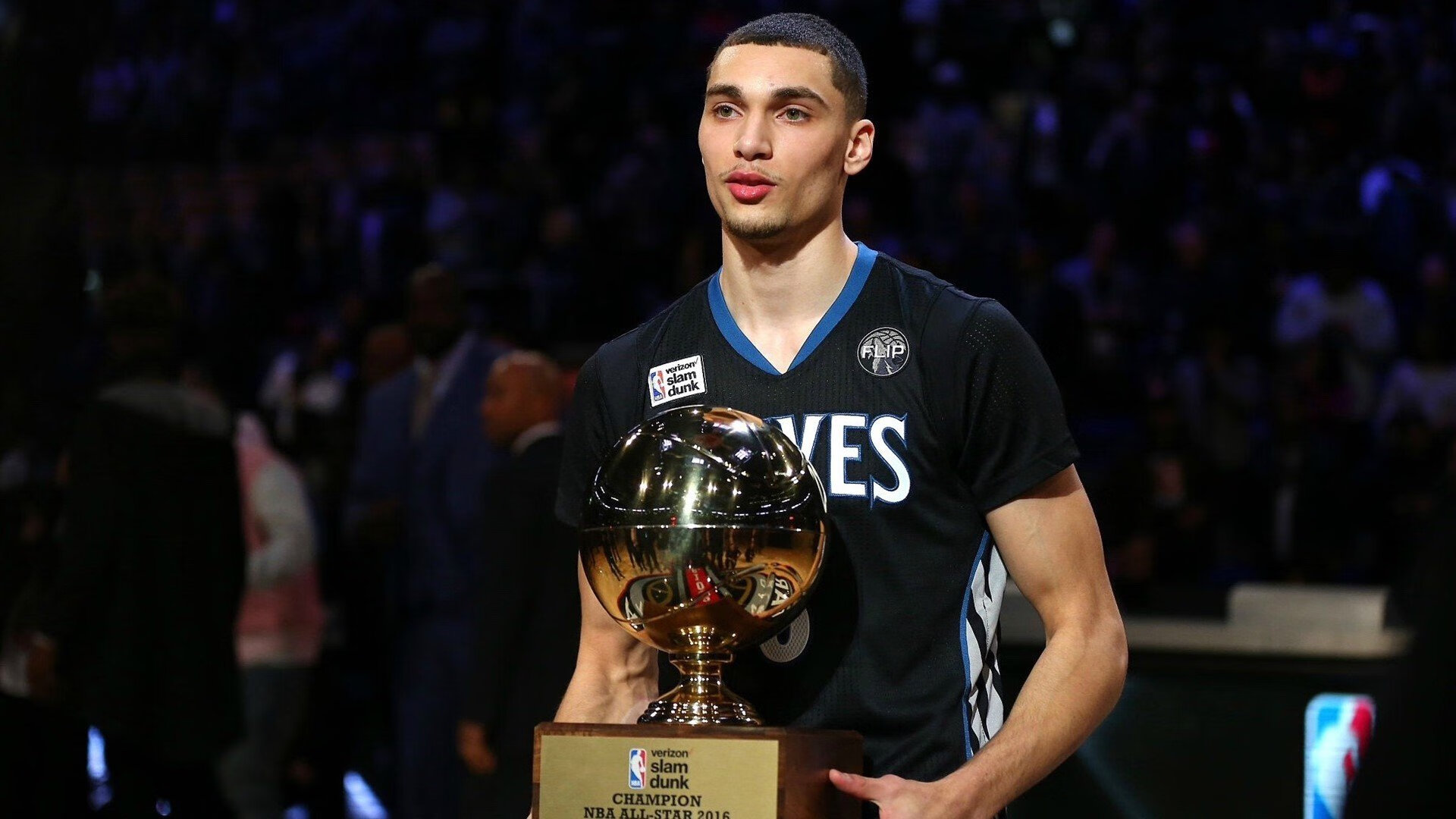 奥利维耶之夜,当NBA季后赛的聚光灯照亮一个被遗忘的名字