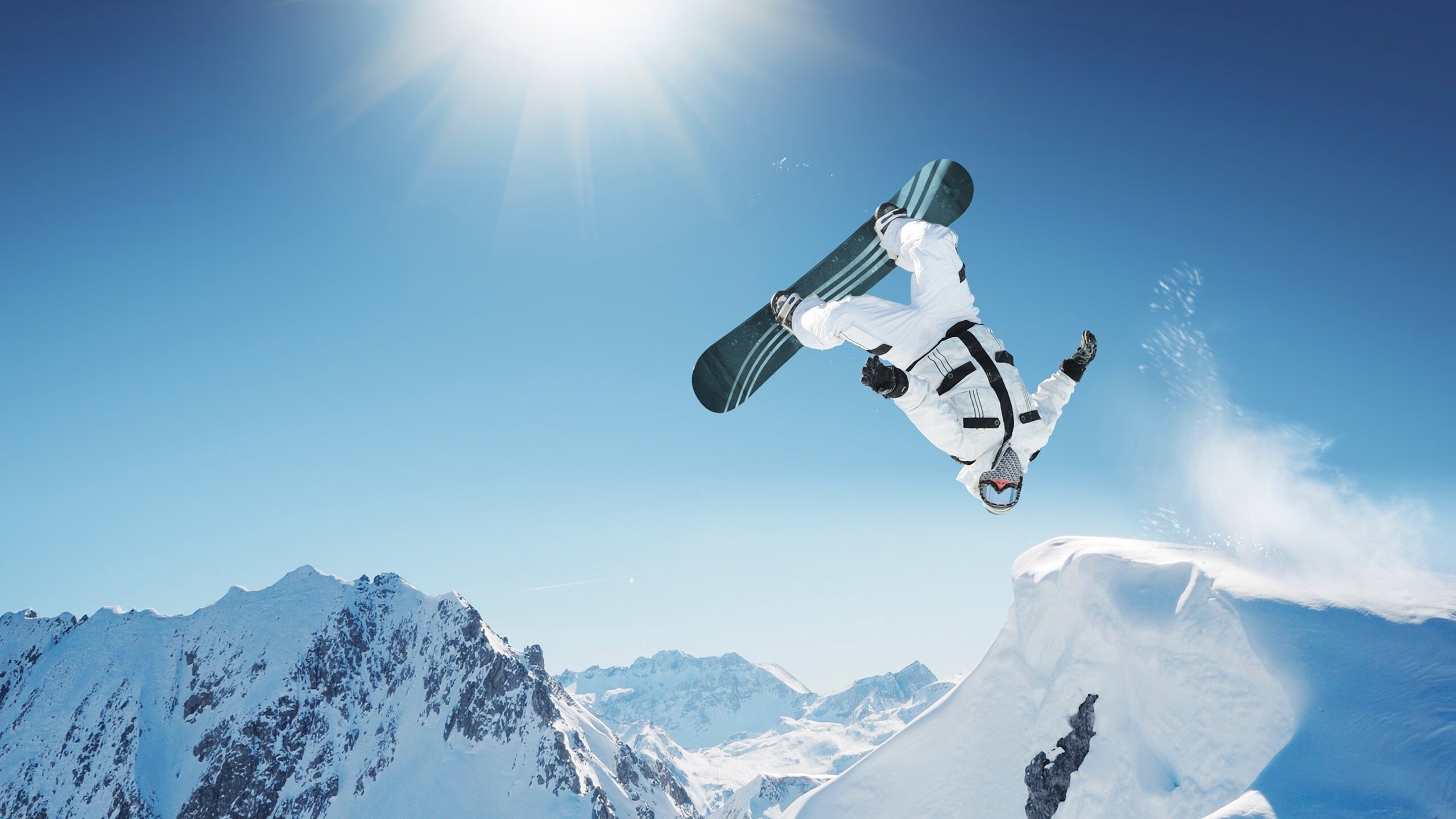 绿茵与硬木的统治力，从意甲焦点战到凯尔特人碾压活塞的胜利哲学